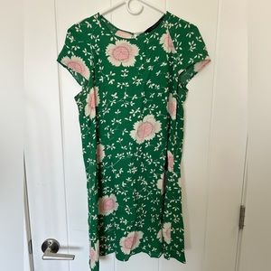 Green ZARA dress Size Medium